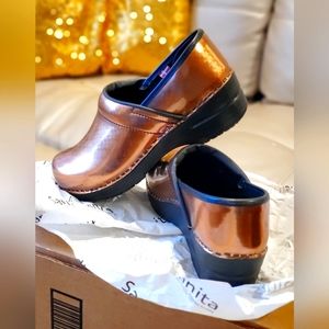 Sanita Nursing Clogs